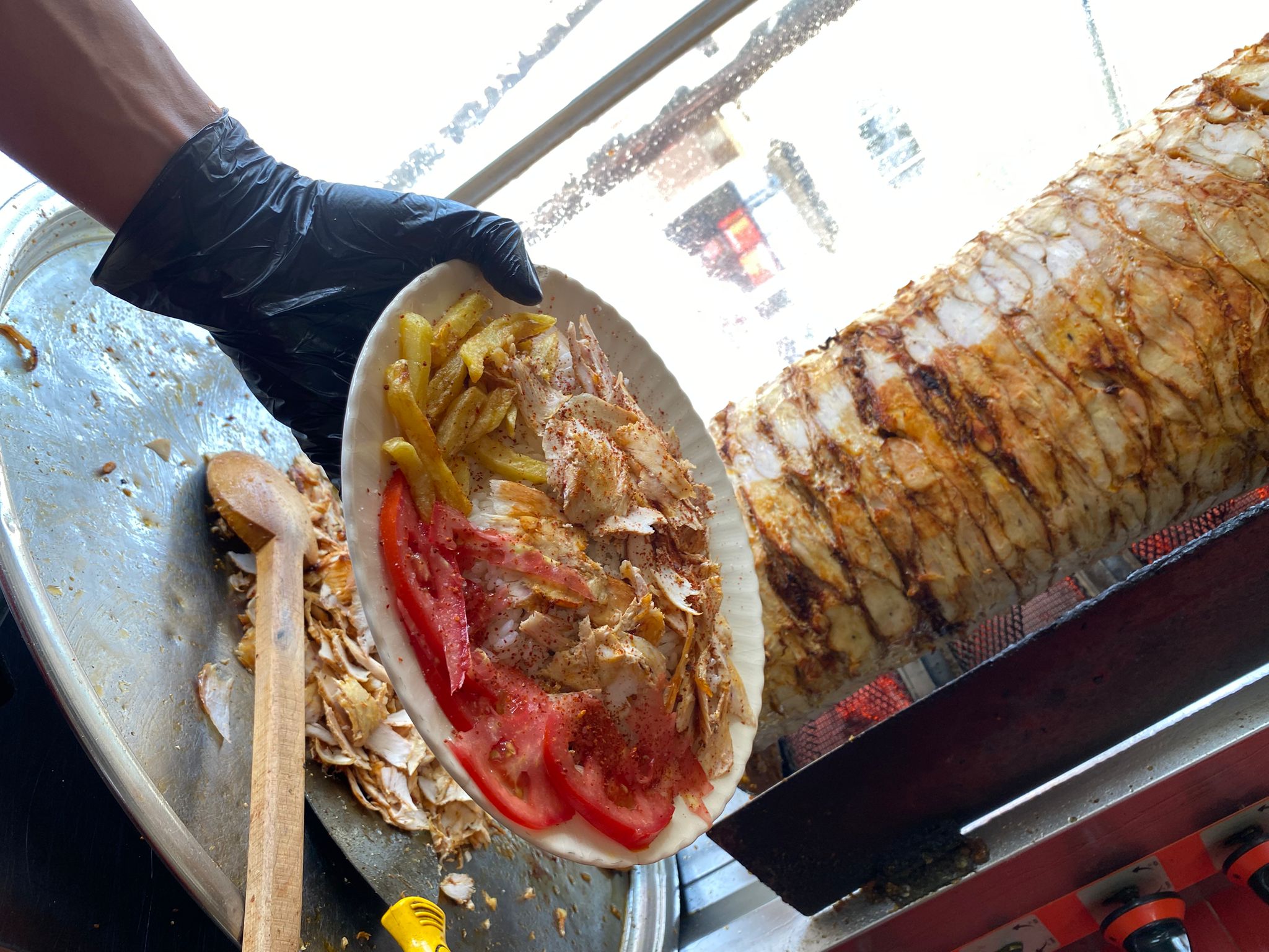 Akcanlar Soslu Döner Salonu